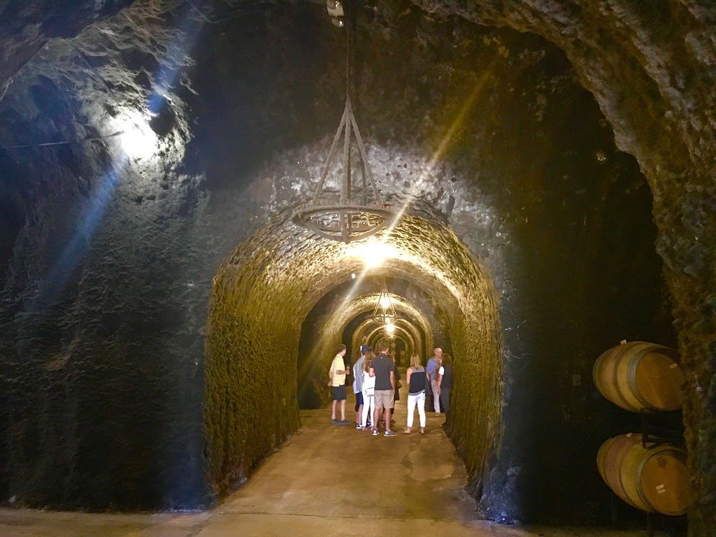 Oakland - Napa Valley Wine Tours | 1930 12th Ave, Oakland, CA 94606, USA | Phone: (510) 417-9641