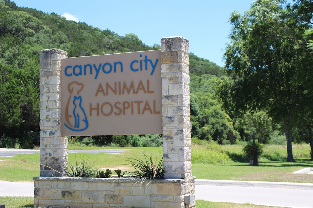 CanyonVet Canyon Lake | 13755 FM306, Canyon Lake, TX 78133, USA | Phone: (830) 964-3551