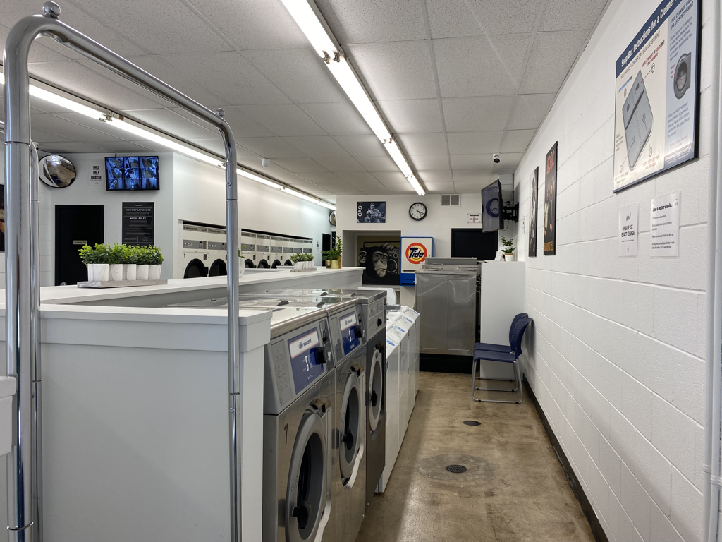 Rock City Laundry Co. | 380 Mill St, Windsor, ON N9C 2R4, Canada | Phone: (226) 280-2885