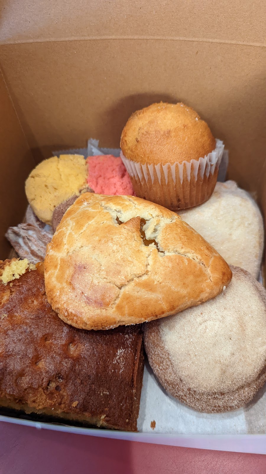 Chapala Bakery | 265 E Orange Grove Blvd, Pasadena, CA 91104, USA | Phone: (626) 578-0455