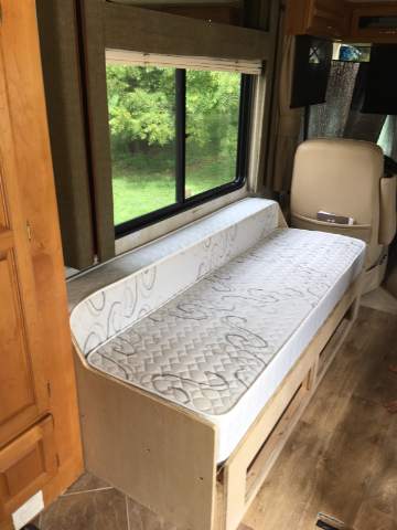 Custom Made Mattress of North Carolina | 308 Circle Dr, Archdale, NC 27263, USA | Phone: (336) 431-3422