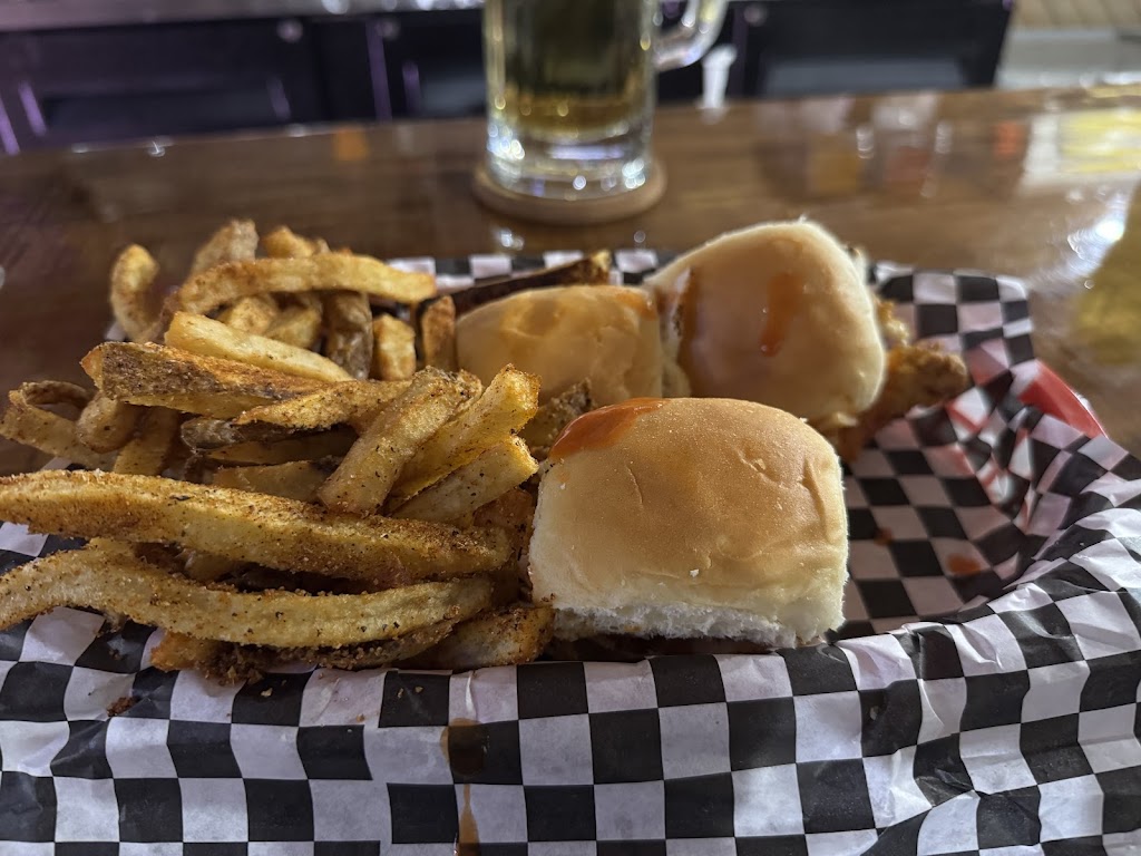 Finish Line Pizza | 303 N Pecan St, Bells, TX 75414, USA | Phone: (903) 965-2196