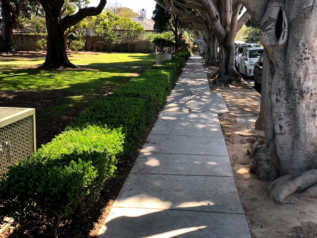 Ashland Park | 1650 Ashland Ave, Santa Monica, CA 90405, USA | Phone: (310) 458-8974