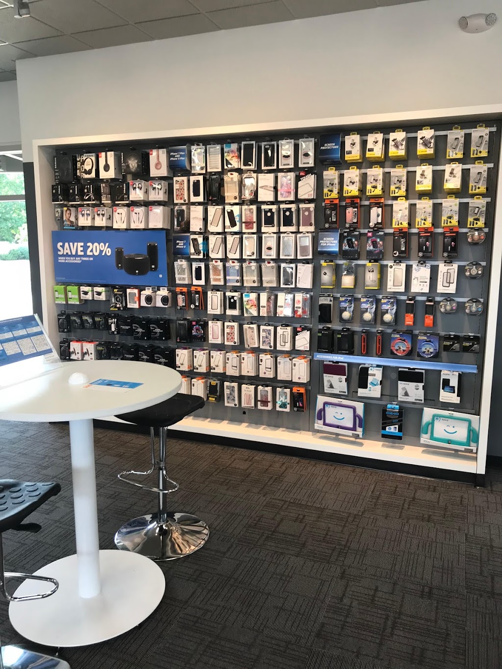 AT&T Store | 334 Ridge Rd S, Wichita, KS 67209, USA | Phone: (316) 946-9266