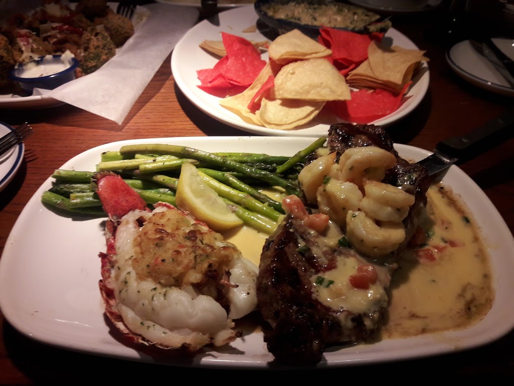 Red Lobster | POINT AT, 17021 Palm Pointe Dr, Tampa, FL 33647, USA | Phone: (813) 866-0052