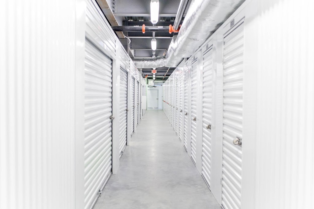 Self-Storage at E-Commerce Center of Hampton | 1708 Todds Ln, Hampton, VA 23666, USA | Phone: (757) 224-7024