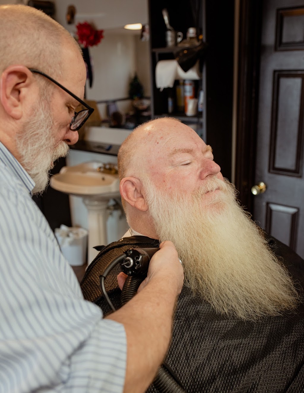 Beardsleys Barber Shop | 535 N Central Ave, Eureka, MO 63025, USA | Phone: (636) 587-2555