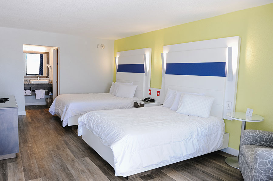 Regency Inn & Suites | 331 A1A Beach Blvd, St. Augustine, FL 32080, USA | Phone: (904) 471-7700