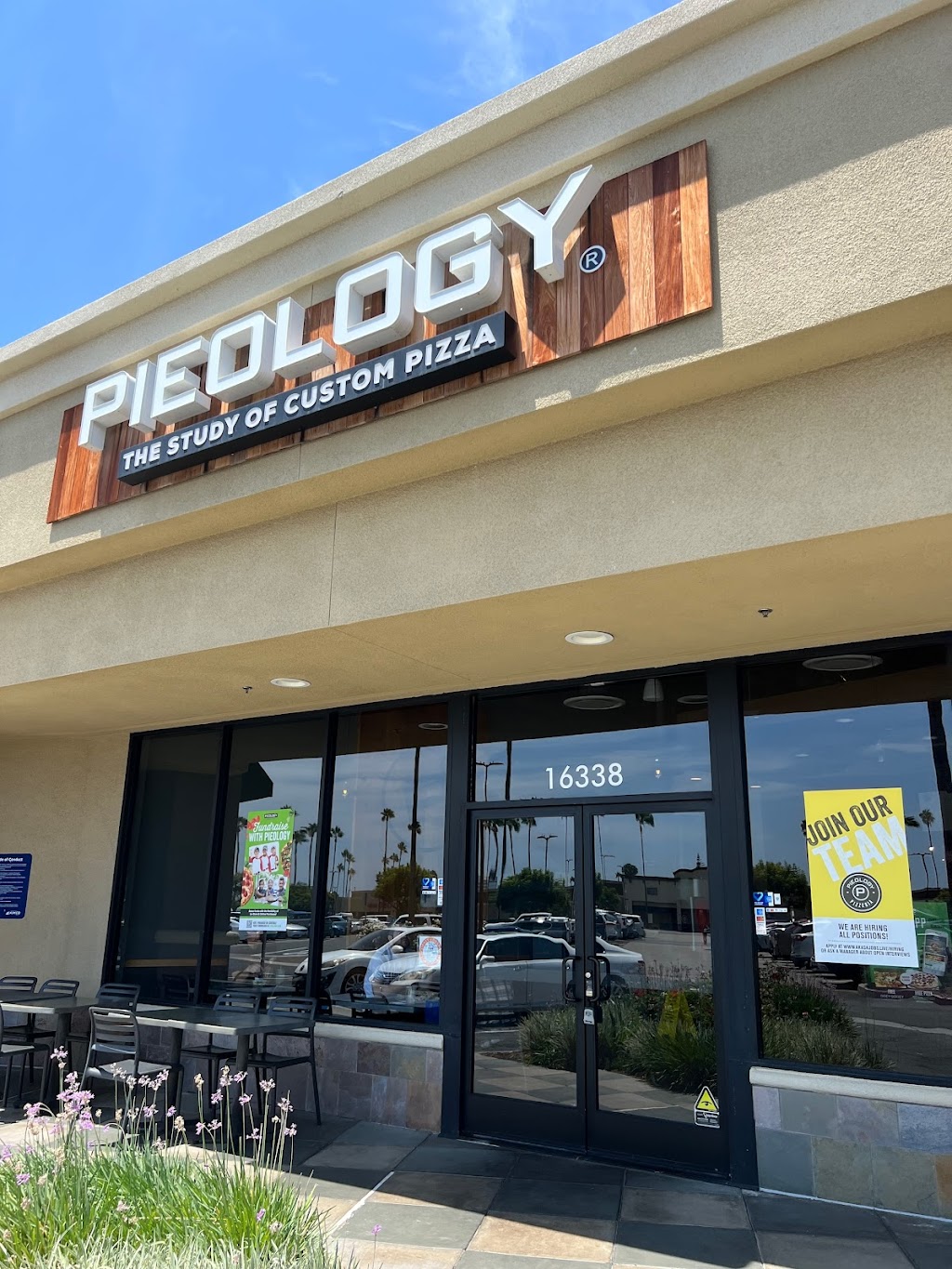 Pieology Huntington Beach/Westminster | 16338 Beach Blvd, Westminster, CA 92683, USA | Phone: (909) 762-4533