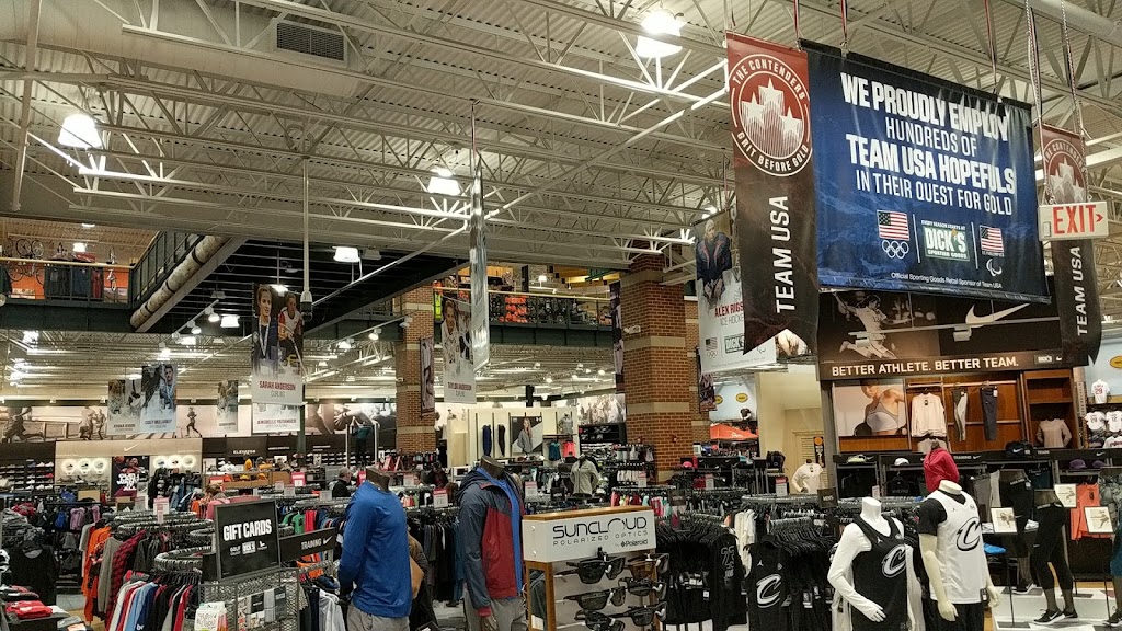 DICKS Sporting Goods | 300 Crocker Park Blvd, Westlake, OH 44145, USA | Phone: (440) 835-3723