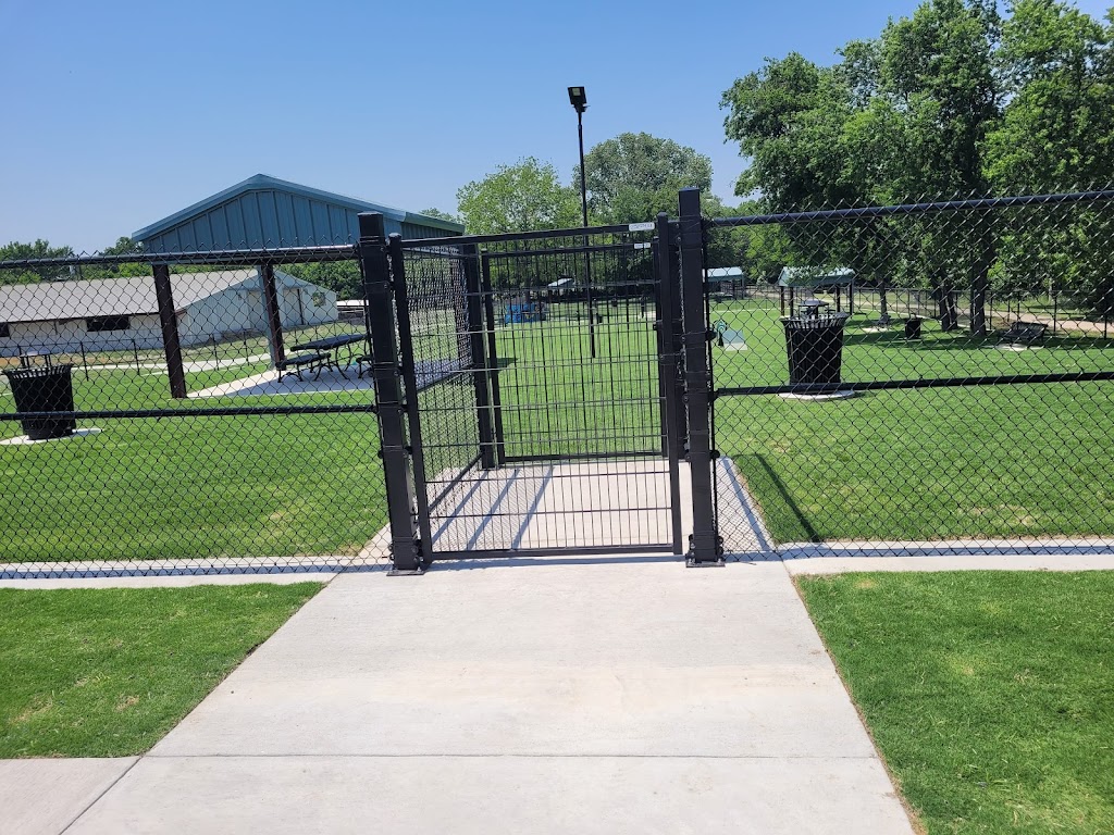 Wags-A-Hachie Dog Park | 701 Howard Rd, Waxahachie, TX 75165, USA | Phone: (469) 309-4000