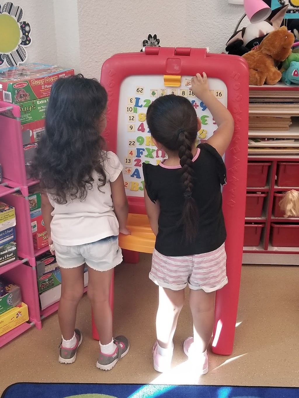 Mrs. Yolandas Little Learners | 300 W Midway Dr, Euless, TX 76039, USA | Phone: (817) 262-2971