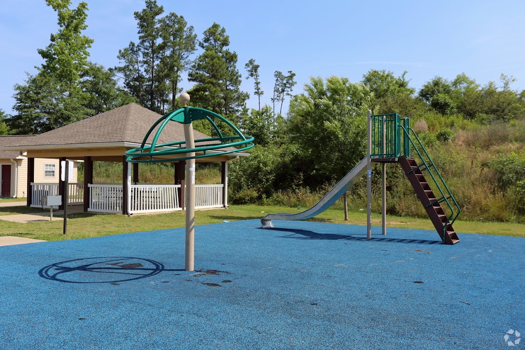 South Pointe | 203 Shiloh Creek Dr, Calera, AL 35040, USA | Phone: (205) 668-1196