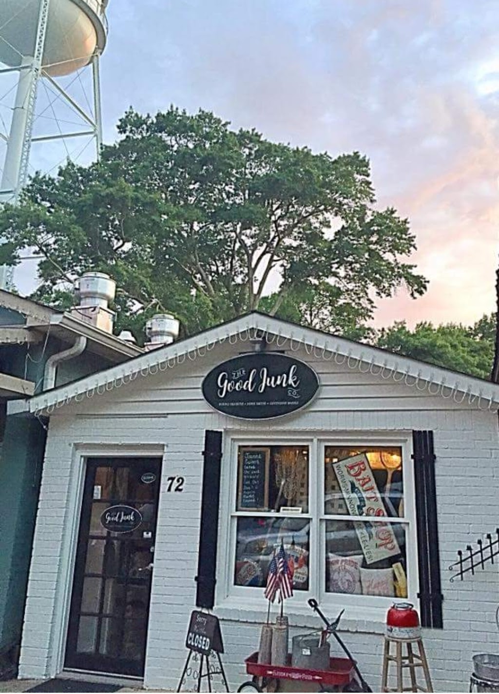 The Good Junk Company | 72 Main St, Senoia, GA 30276, USA | Phone: (678) 464-0365