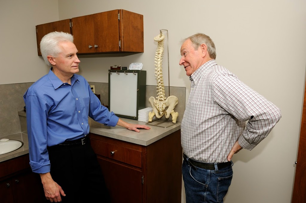 Hughes Chiropractic Health Center | 1202 E Main St, Auburn, WA 98002 | Phone: (253) 833-0860