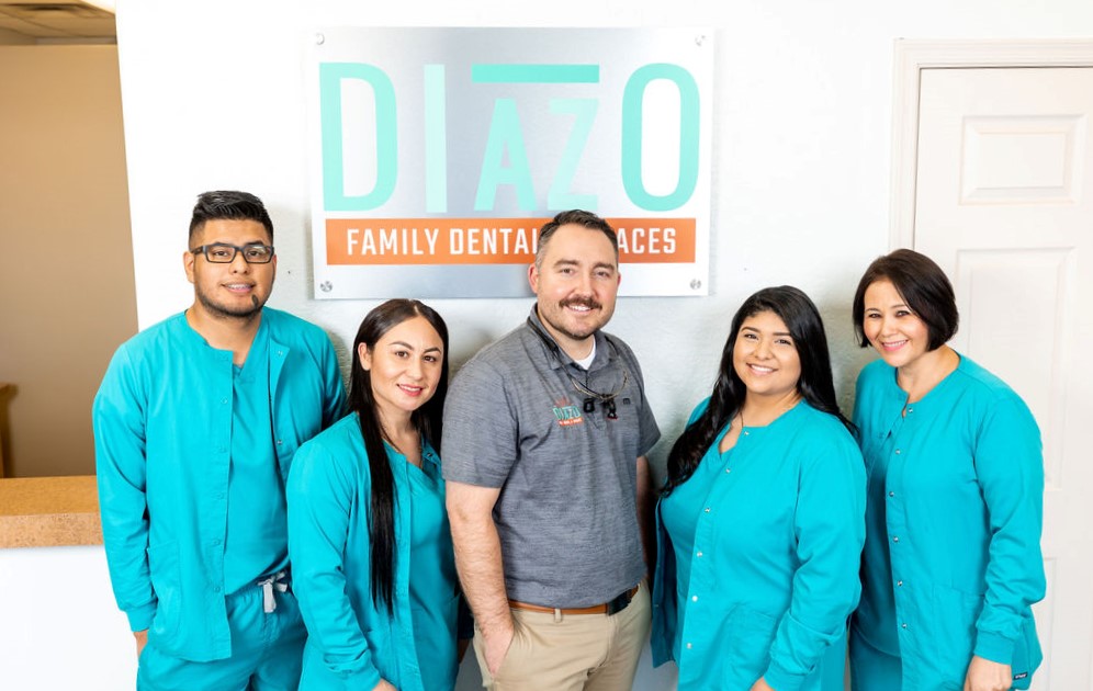 Diazo Family Dental & Braces | 6544 W Thomas Rd Suite 8, Phoenix, AZ 85033, USA | Phone: (623) 845-7400