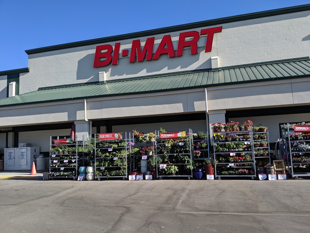 Bi-Mart Membership Discount Stores | 1277 E Deer Flat Rd, Kuna, ID 83634, USA | Phone: (208) 287-8986