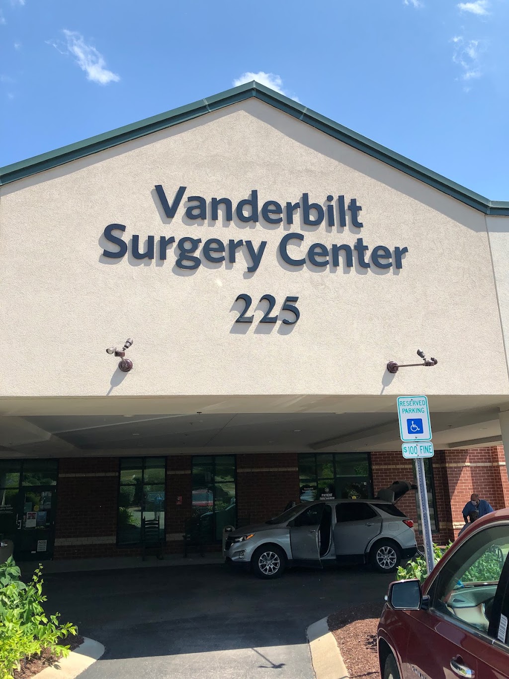 Vanderbilt Surgery Center | 225 Bedford Way, Franklin, TN 37064, USA | Phone: (615) 790-3290