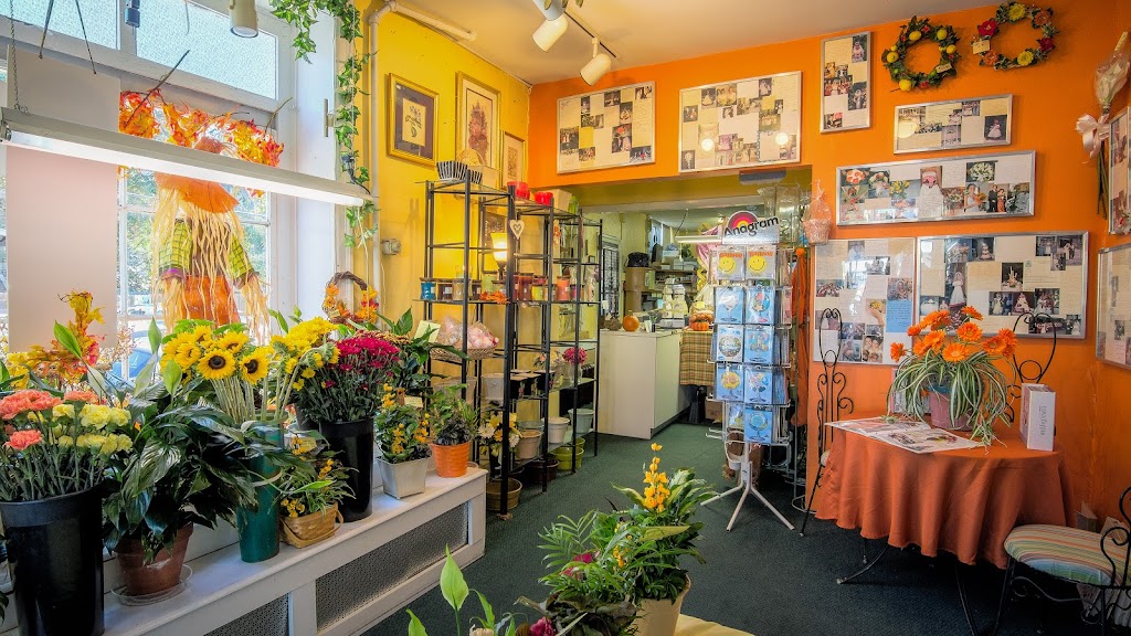 Something Different In Flowers | 399 Leverington Ave, Philadelphia, PA 19128, USA | Phone: (215) 483-1207