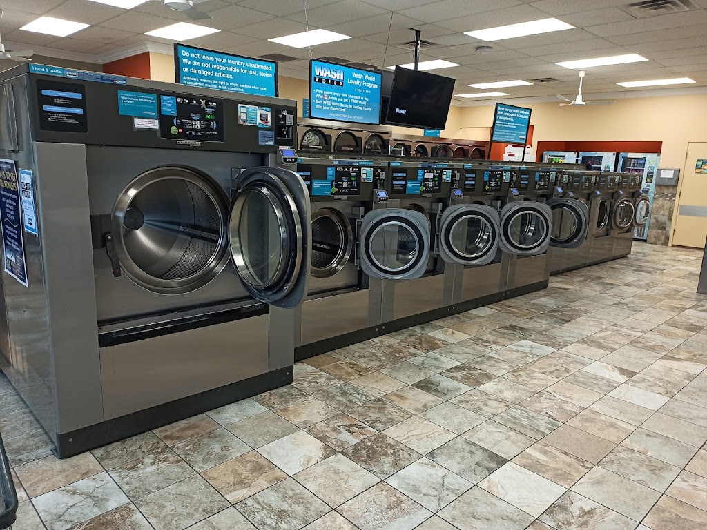 Wash World Laundry | 9785 Q St, Omaha, NE 68127, USA | Phone: (402) 593-4058