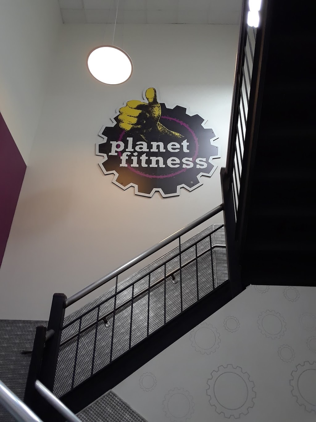 Planet Fitness | 320 Yonkers Ave, Yonkers, NY 10701, USA | Phone: (914) 376-3831