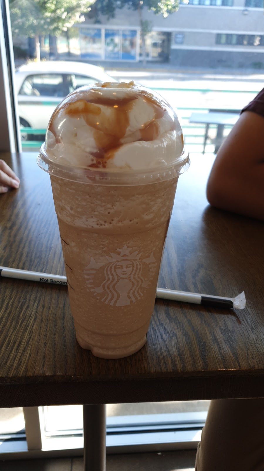 Starbucks | Palma Plaza, 13808 E 14th St, San Leandro, CA 94578, USA | Phone: (510) 667-0895