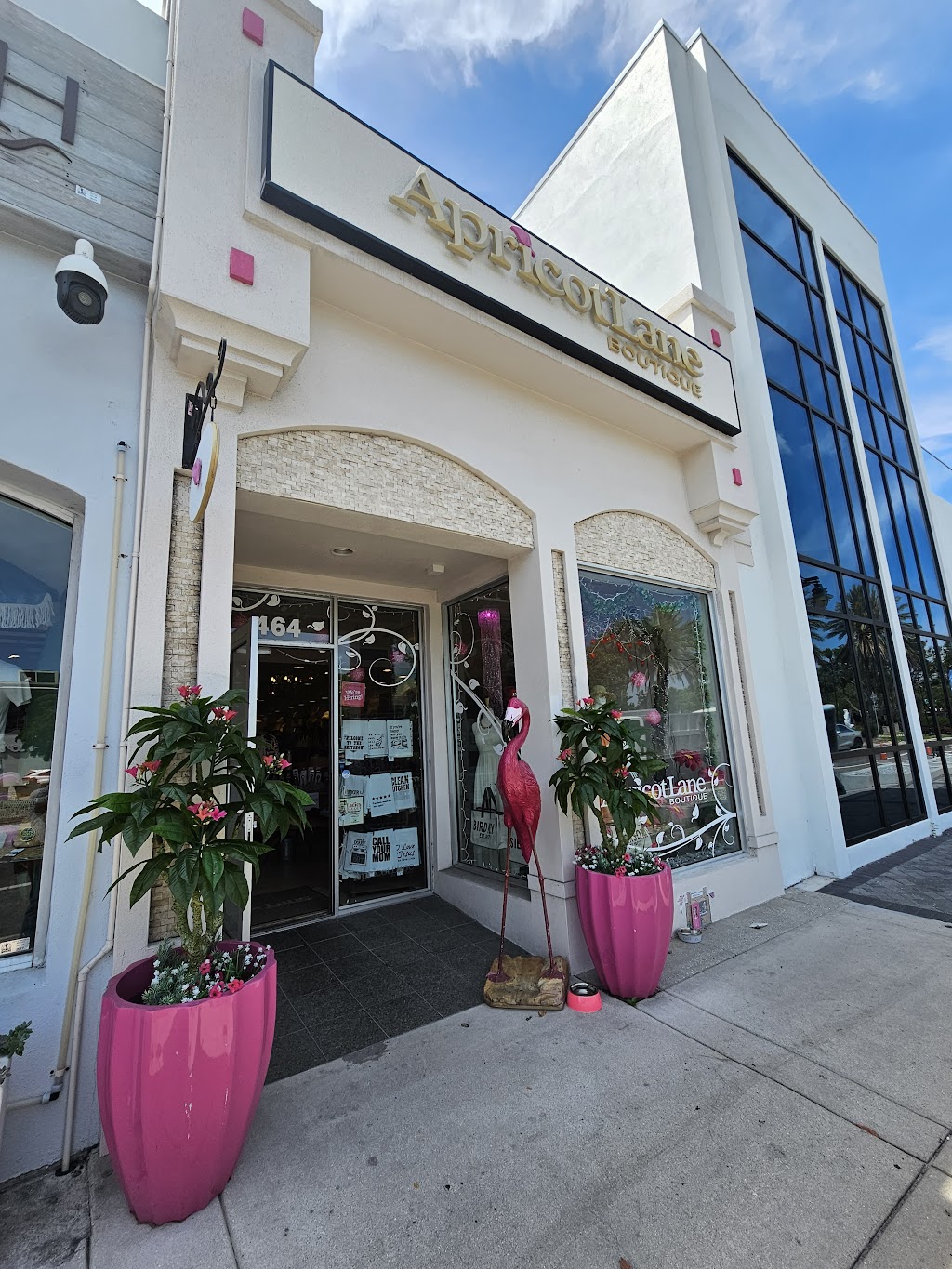 Apricot Lane Boutique | 464 John Ringling Boulevard St. Armand s Circle, Sarasota, FL 34236, USA | Phone: (941) 960-1435
