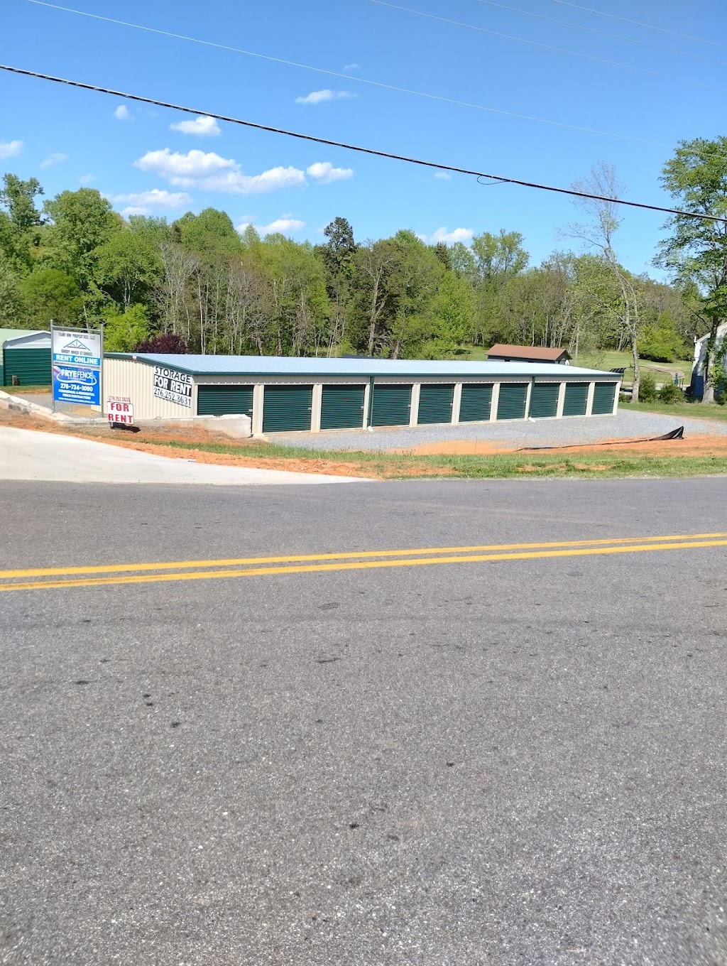 Sandy River Storage | 51 Sandy River Rd, Axton, VA 24054, USA | Phone: (276) 252-3631