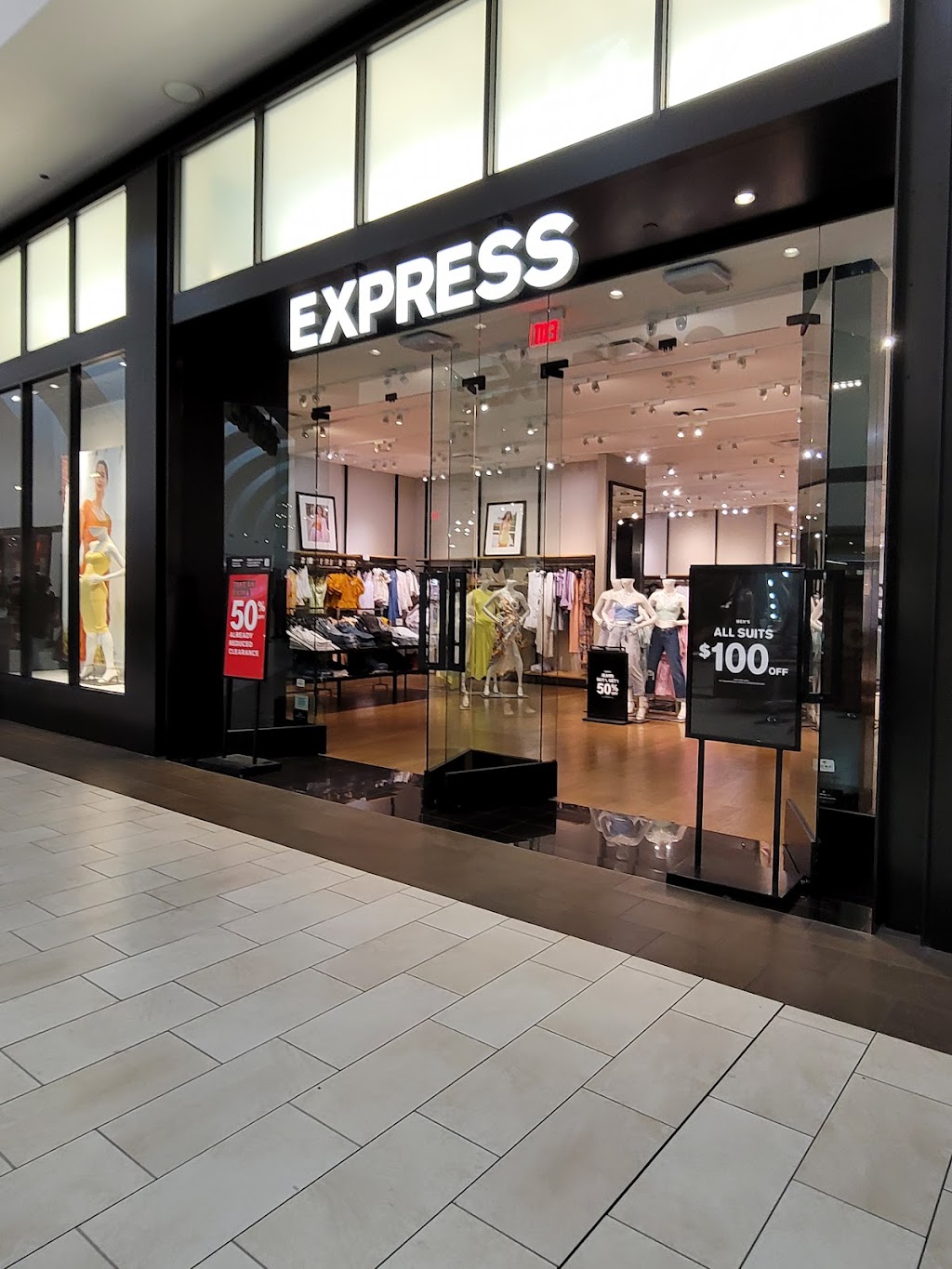 Express | 224 Los Cerritos Center Space A29, Cerritos, CA 90703, USA | Phone: (562) 865-2250