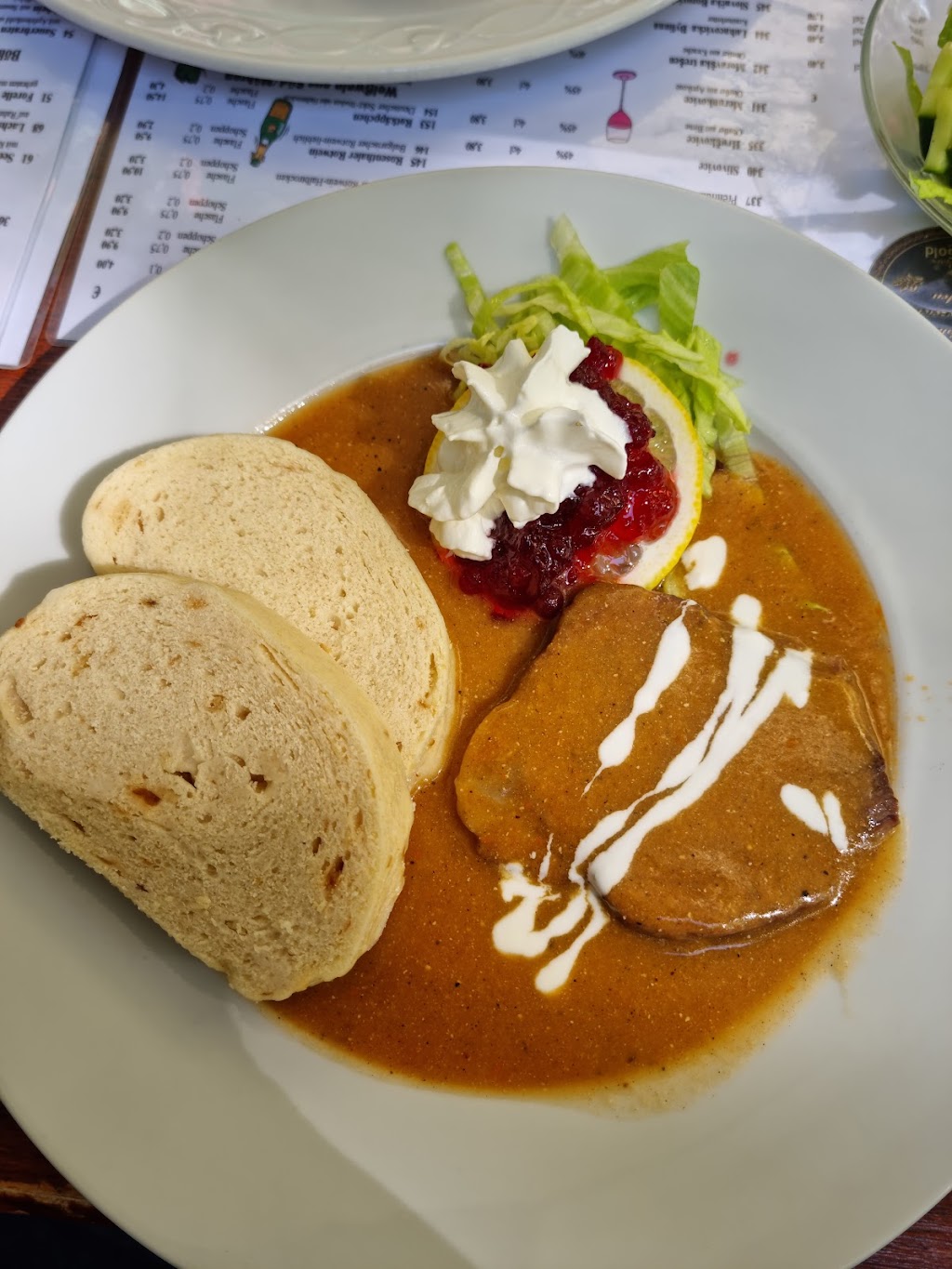 Prager Hopfenstube | Karl-Marx-Allee 127, 10243 Berlin, Germany | Phone: 030 4267367