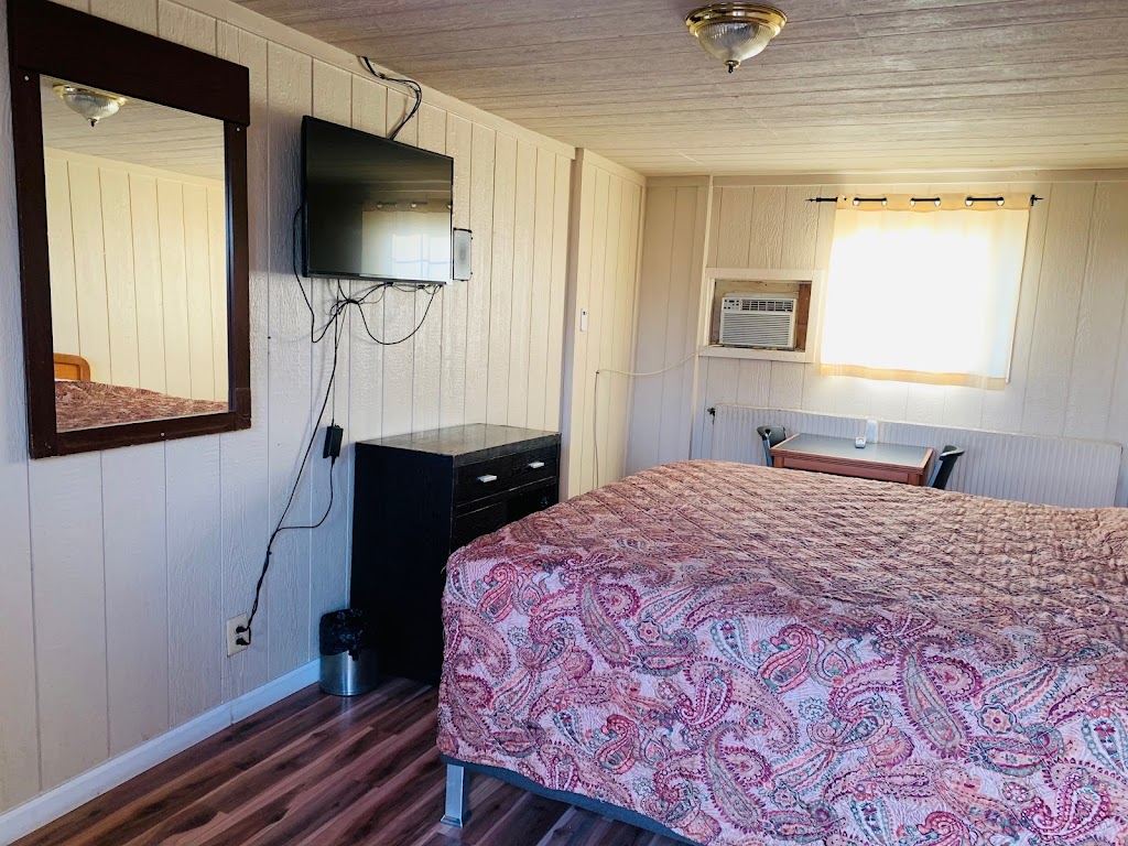 Mel Plaza Motel | 18919 Dix Rd, Melvindale, MI 48122, USA | Phone: (313) 388-3695