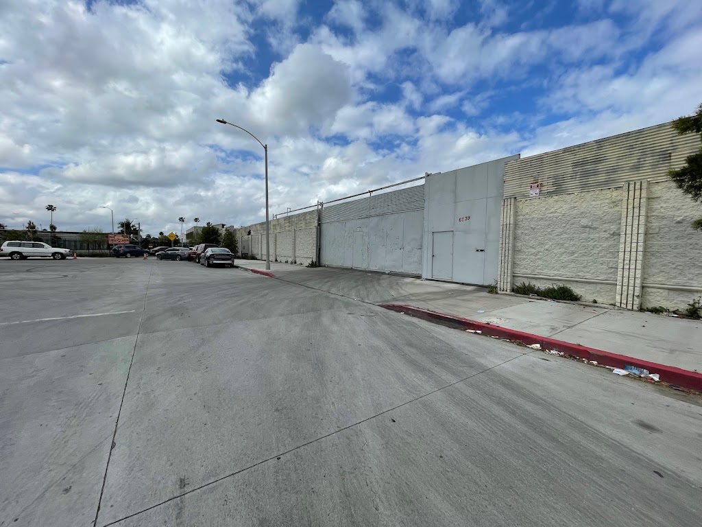 Ozuna Car Restoration | 6745 S Victoria Ave, Los Angeles, CA 90043, USA | Phone: (323) 751-7860