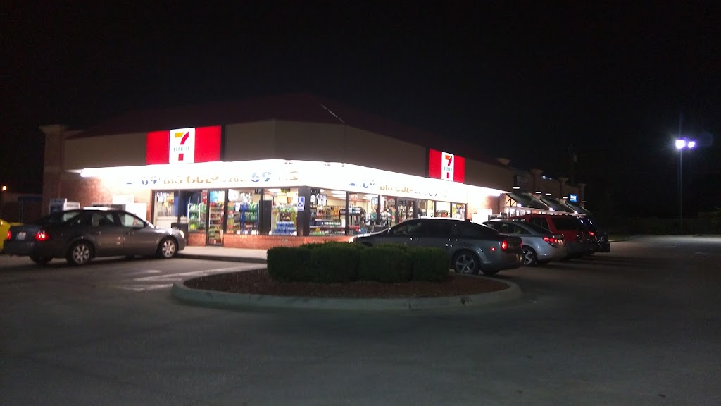 7-Eleven | 642 NW 12th St, Moore, OK 73160, USA | Phone: (405) 793-1310