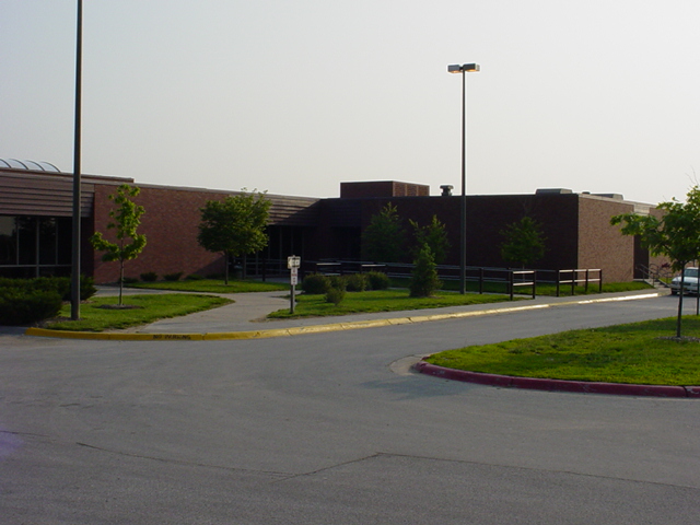 Papillion-La Vista Senior High School | 402 E Centennial Rd, Papillion, NE 68046, USA | Phone: (402) 898-0400