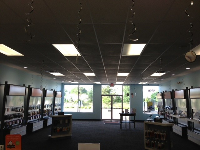 AT&T Store | 1622 W Park Square, Xenia, OH 45385, USA | Phone: (937) 372-8979