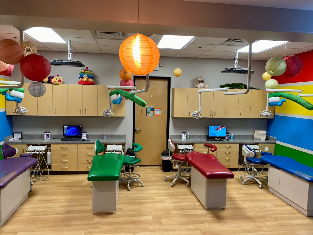 Kids Dental Smiles - Pflugerville | 1512 Town Center Dr #750, Pflugerville, TX 78660, USA | Phone: (512) 251-9100