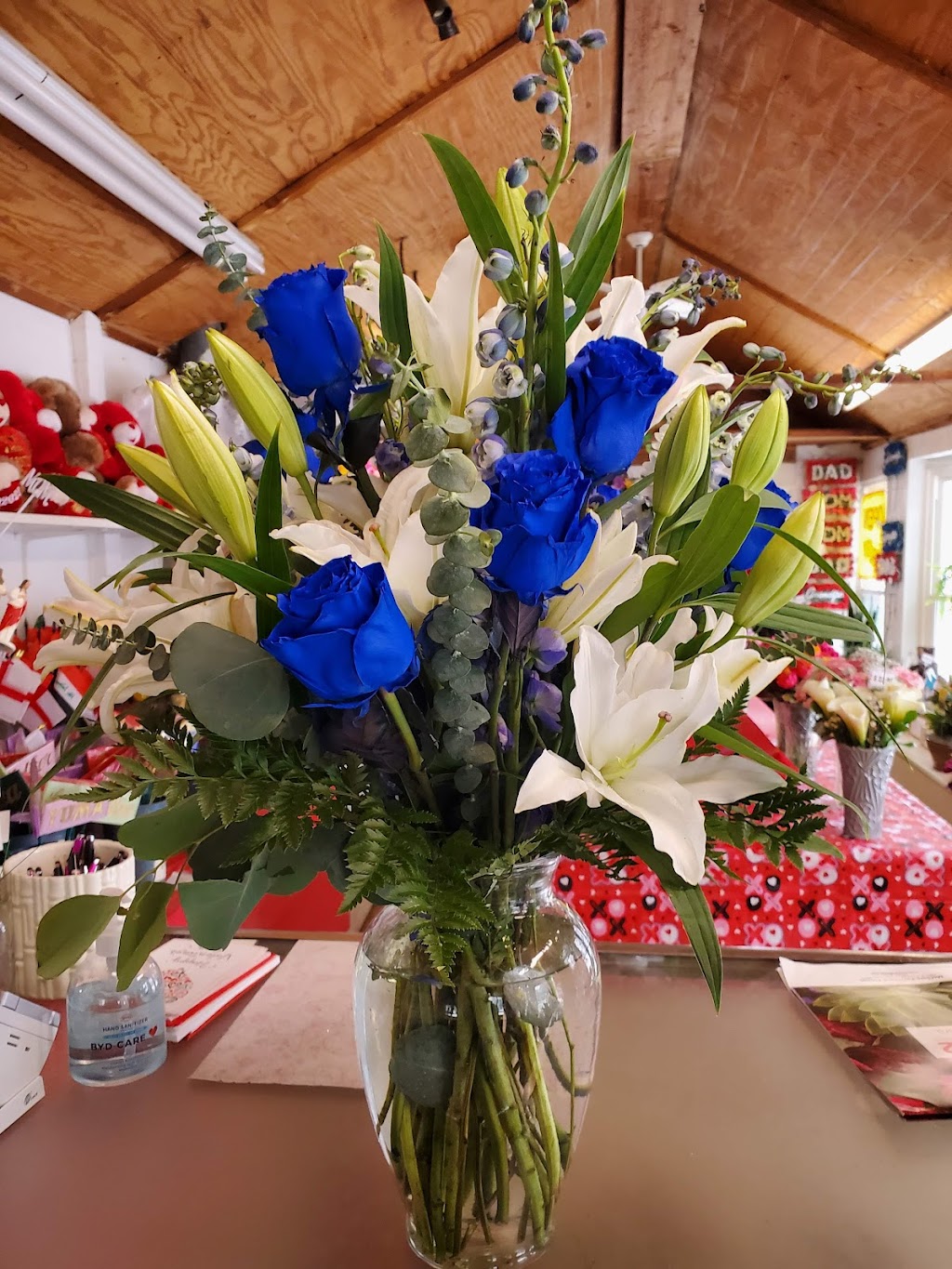 Southfield Flowers | 25815 W 10 Mile Rd, Southfield, MI 48033, USA | Phone: (248) 356-9292