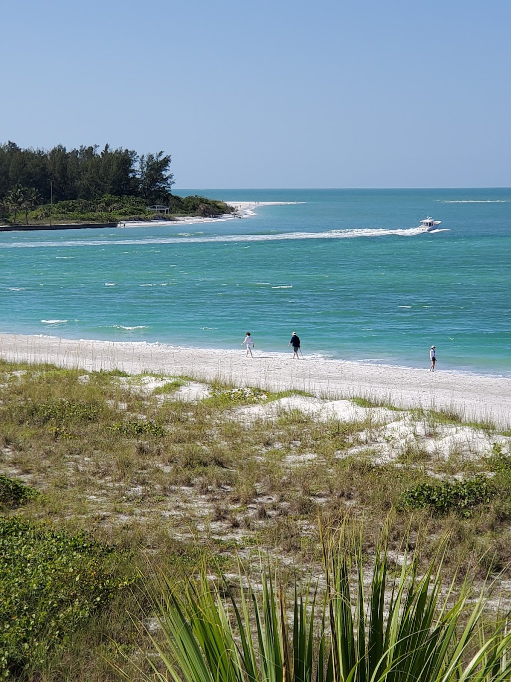 Inn On the Beach | 301 Gulf of Mexico Dr, Longboat Key, FL 34228 | Phone: (941) 383-8821