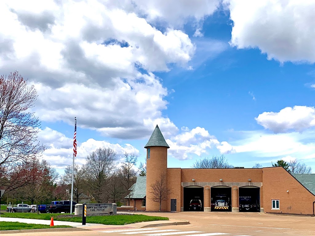 West County EMS & FPD Station 3 | 13443 Clayton Rd, St. Louis, MO 63131, USA | Phone: (636) 256-2033