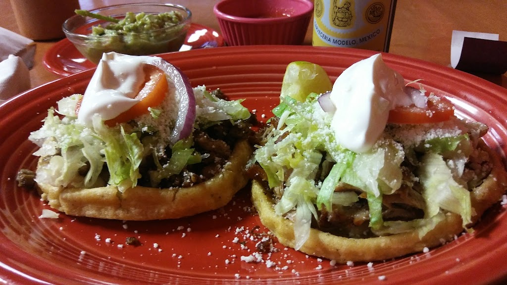 El Caporal Taqueria | 104 Turner Dr, Reidsville, NC 27320, USA | Phone: (336) 342-1977