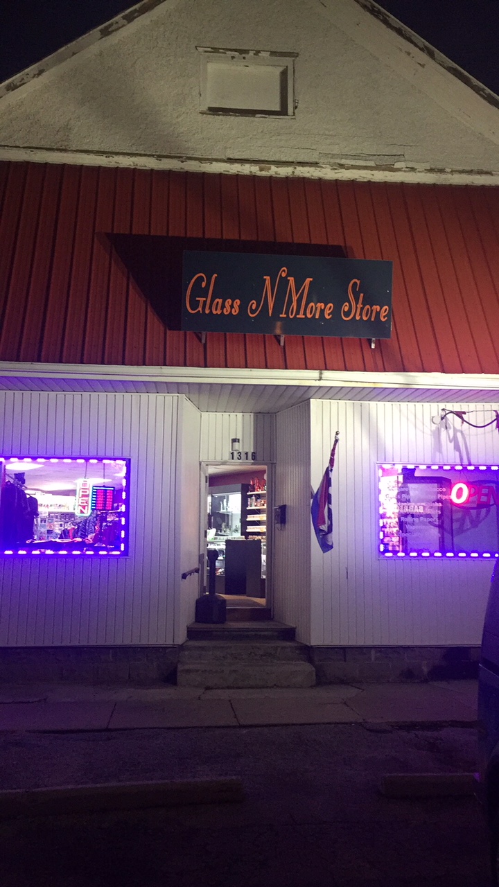 Glass N More Store | 1316 W State St, Fremont, OH 43420, USA | Phone: (567) 280-4007