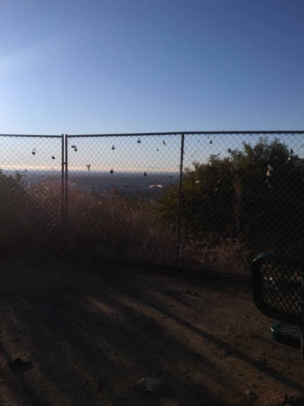 Runyon Canyon Flag | W Ridge Hiking Trail, Los Angeles, CA 90046, USA | Phone: (310) 903-8718