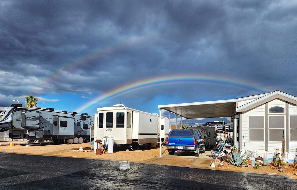 Santa Fe RV Park | 1800 N Ironwood Dr, Apache Junction, AZ 85120, USA | Phone: (480) 983-3299