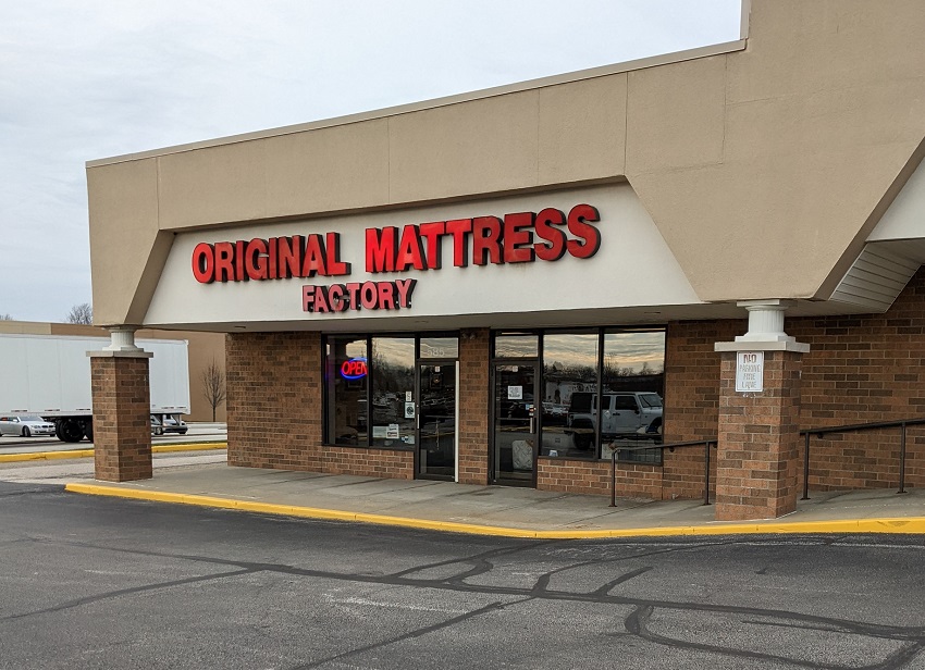 The Original Mattress Factory | 585 Howe Ave, Cuyahoga Falls, OH 44221, USA | Phone: (330) 928-9944