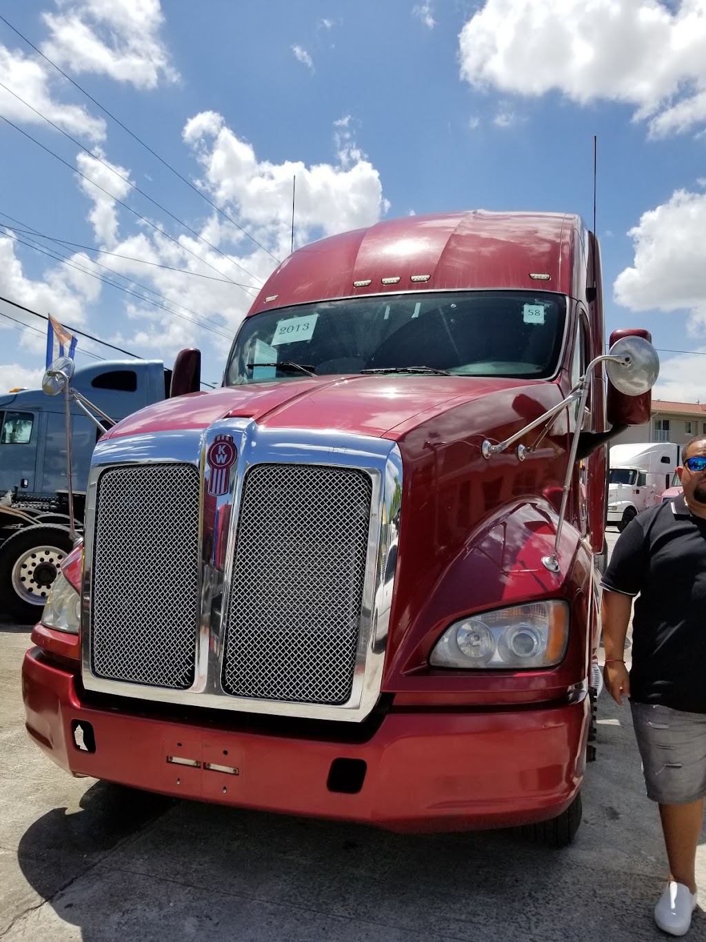 RamsyTruckSales | 9553 W Okeechobee Rd, Hialeah Gardens, FL 33016, USA | Phone: (305) 828-2020