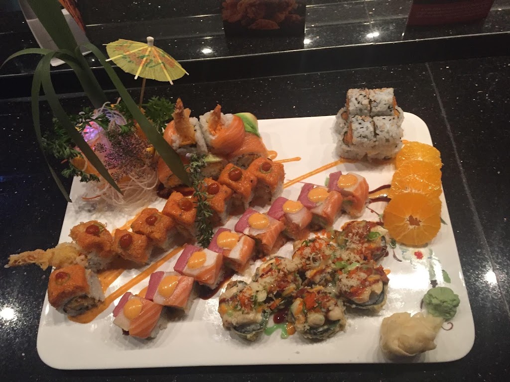 Iwa sushi | 7781 Amana Trail #205, Inver Grove Heights, MN 55077, USA | Phone: (651) 455-1473