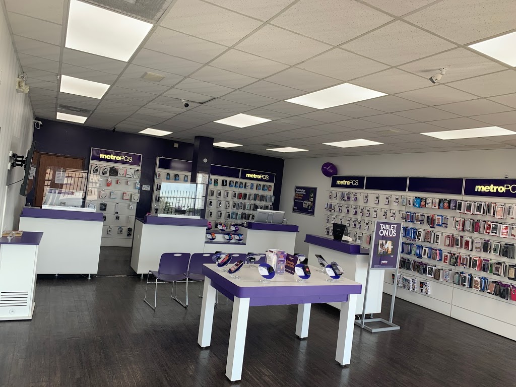 Metro by T-Mobile | 450 E Hwy 67 Ste B, Duncanville, TX 75137, USA | Phone: (972) 298-6100