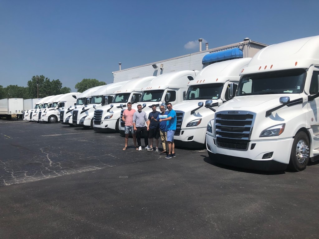 Pride Truck Sales Toledo I-75 & I-90 | 1125 E Alexis Rd, Toledo, OH 43612, USA | Phone: (866) 774-3324