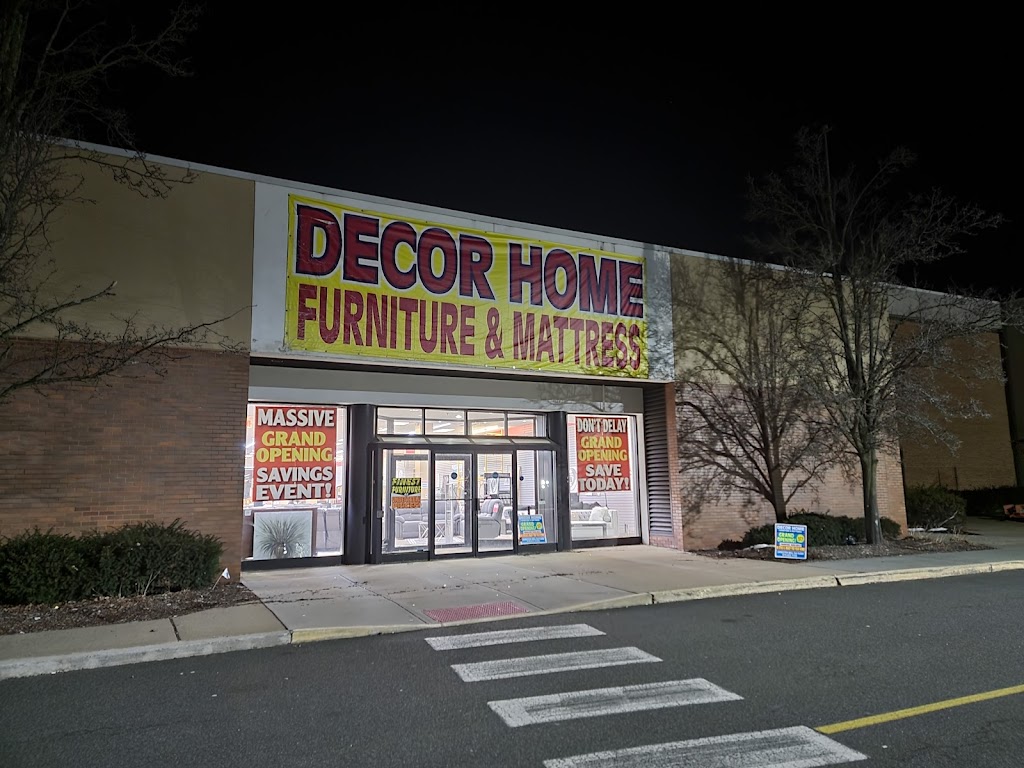 Decor Home Furniture | Mall, 112 Eisenhower Pkwy, Livingston, NJ 07039, USA | Phone: (973) 422-1133