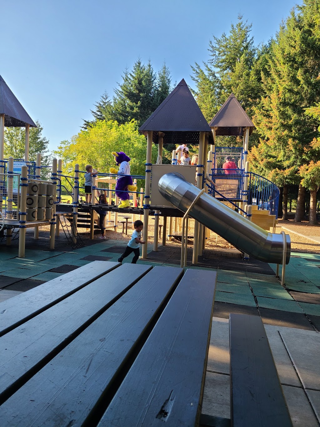 LeRoy Haagen Memorial Community Park | NE 9th St, Vancouver, WA 98684, USA | Phone: (360) 487-8311